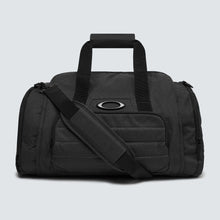  Oakley Enduro 3.0 Duffle Bag 02E